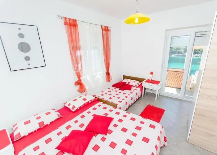 Prázdninový dům House Vatromir *