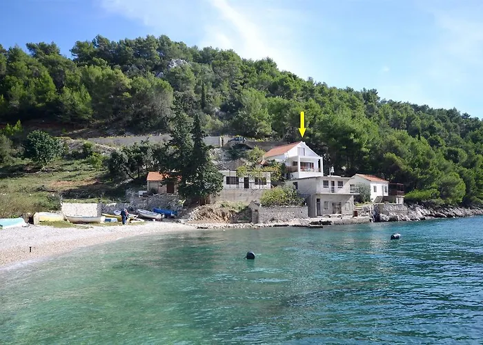 House Vatromir * Bogomolje